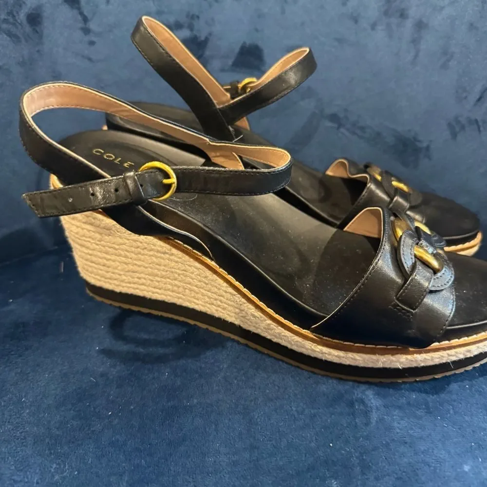 COLE HAAN Cloudfeel Espadrille 75MM Platform Wedge Sandals Black & Gold Size 8.5